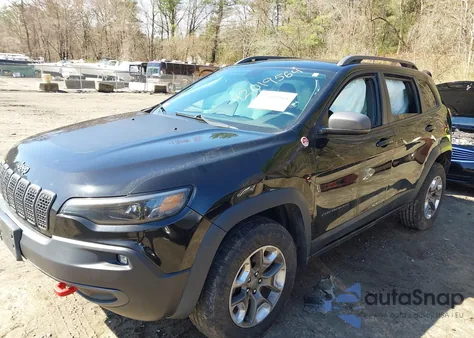 2019 Jeep Cherokee Trailhawk 4X4 from USA, damaged, VIN 1C4PJMBX8KD430013